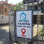 Yanita فارنا