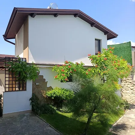 Yanita 4* Varna